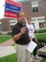 Aug. 7 Abinanti Fracking Photo | The Examiner News Assemblyman Thomas Abinanti took part in the rally.