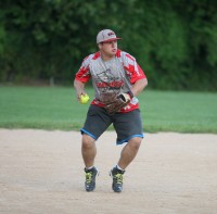 A key to the success of Mansion-Broadway this season is the defense of shortstop Nick Becerra, Jr. The number one seed Mansion-Broadway beat the number eight seed Beechmont Tavern, 17-9, in the First Round of the White Plains Recreation Residential C Softball Playoffs. Photo by Albert Coqueran 