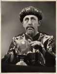 The Home Guru’s Crystal Ball for 2014 Housing Predictions