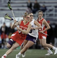 4-7Foxes8-Lindsay West | The Examiner News Fox Lane's Lindsay West gets set to fire a shot vs. host John Jay.
