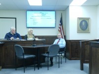 OLYMPUS DIGITAL CAMERA | The Examiner News EDC chairman Jeff Kellogg speaks with legislators during a budget review meeting last week