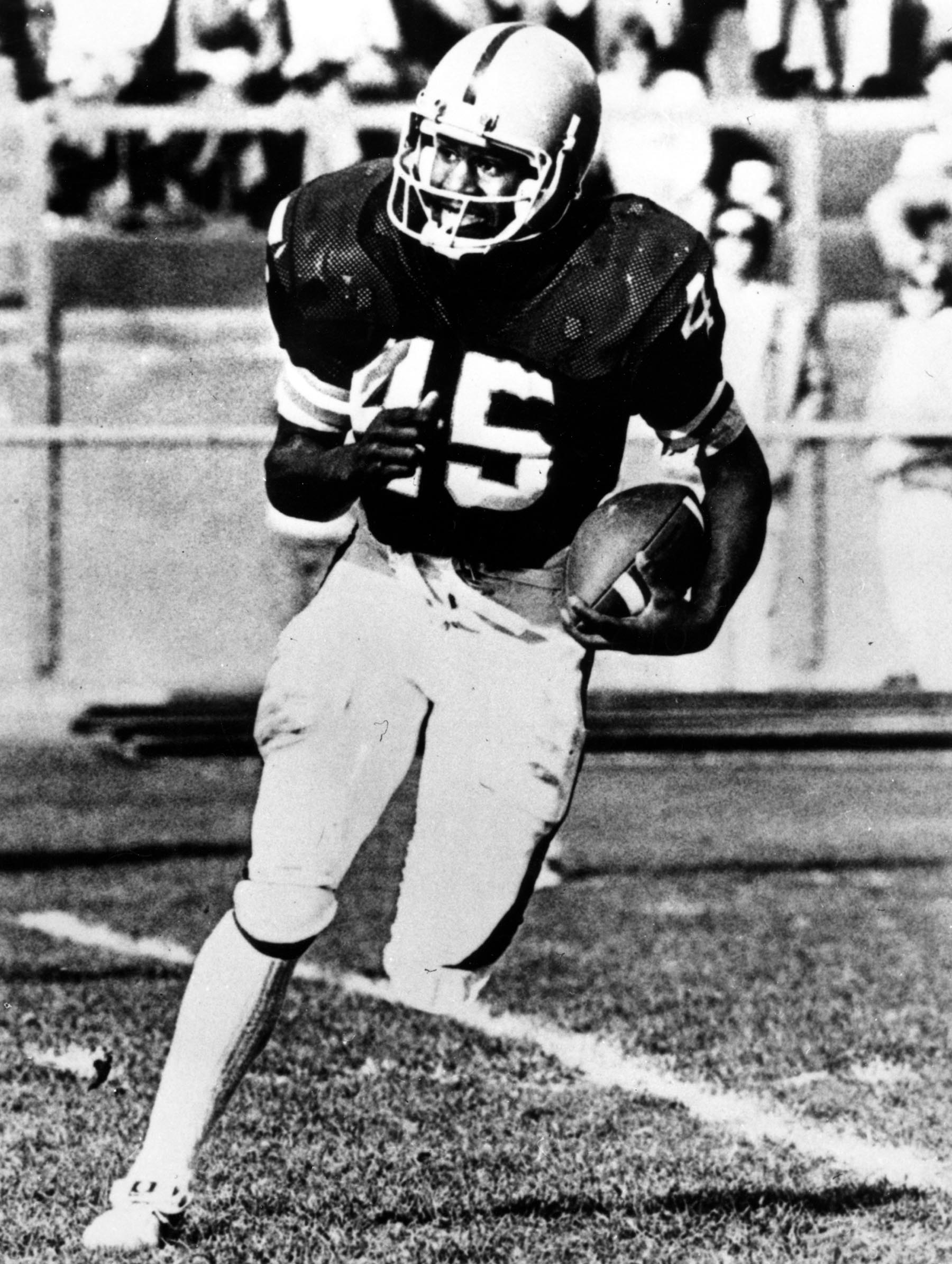 Art Monk, a native of White Plains and a 1976 graduated of White Plains High School, was elected to the College Football Hall of Fame Class of 2012. Monk was an outstanding wide receiver for Syracuse University from 1976-79.