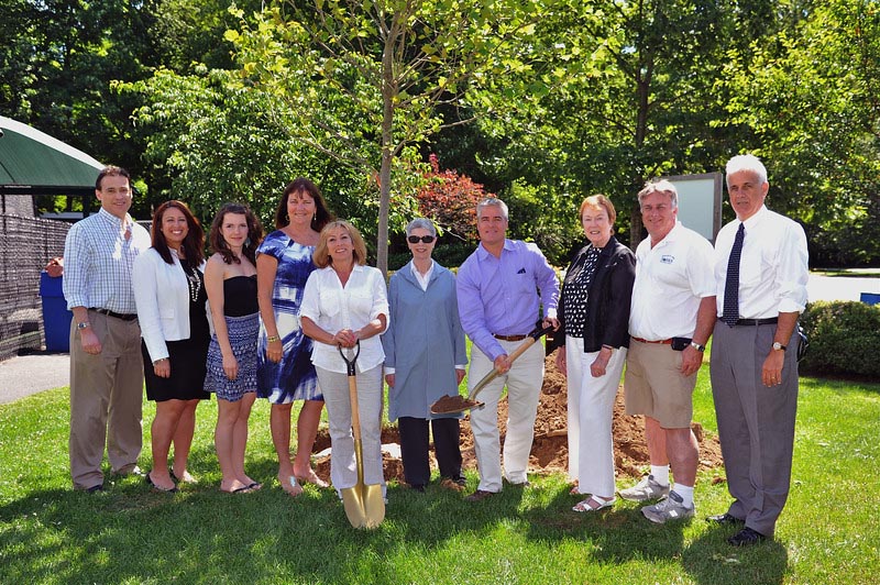 From left to right: Peter Tartaglia, deputy commissioner of Westchester County Parks; Joanne Fernandez, FWCP executive board member; Corinna Ricard-Farzan, Green Mountain Energy partnership coordinator; Kathy O'Connor Westchester County Parks commissioner; Jennifer Murphy, Green Mountain Energy sales manager, Westchester County; Judy Matson, FWCP executive board member ; Chris Cawley, FWCP vice-chairman of the board; Shirley Phillips, FWCP executive board member; Jack Walsh, Ridge Road Park superintendent; Joseph Stout, FWCP executive director.