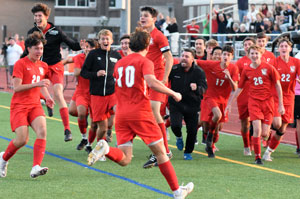Somers-players-erupt | The Examiner News