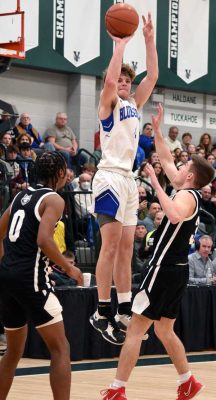 Haldane-senior-wing-Soren-Holmbo | The Examiner News