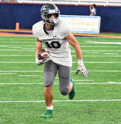 Pleasantville-junior-Daniel-Picart-hybrid-WR-RB-DB-2022 | The Examiner News