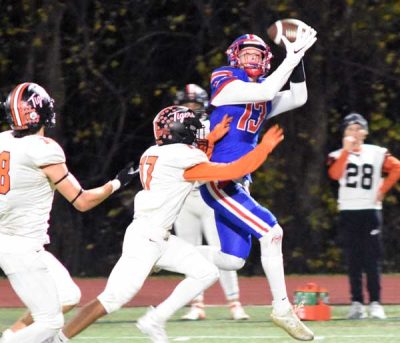 Carmel-senior-WR-Jake-Storen-went-up-high-to-snare | The Examiner News
