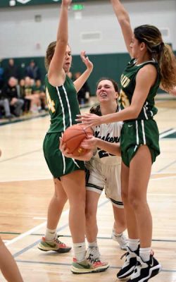 Lakelands-Grace Hahn-and Ava Lugo | The Examiner News