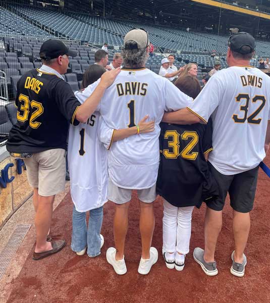 Fox Lane's 2021 No.1 MLB Pick Davis Debuts for Pirates