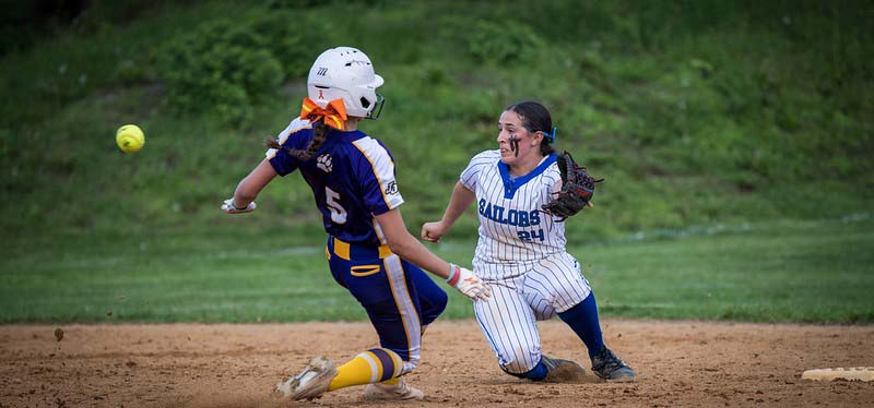 Hen Hud SS Angelina Carbone led Sailors | The Examiner News Angelina Carbone