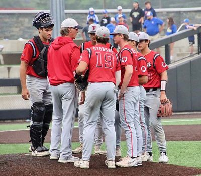 Coach Matt Hillis rallies Foxes together in Fox Lane controversial 6-5 loss to Section 4 | The Examiner News Coach Matt Hillis