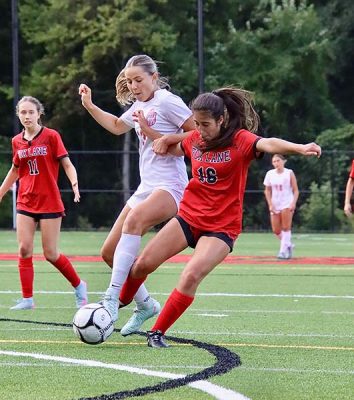 Somers F Alyssia Matteo battles Fox Lane D Michaela Kaltsas | The Examiner News Somers F Alyssia Matteo and Fox Lane D Michaela Kaltsas